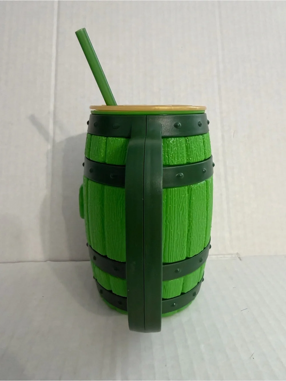 Greenbriar International bright green
